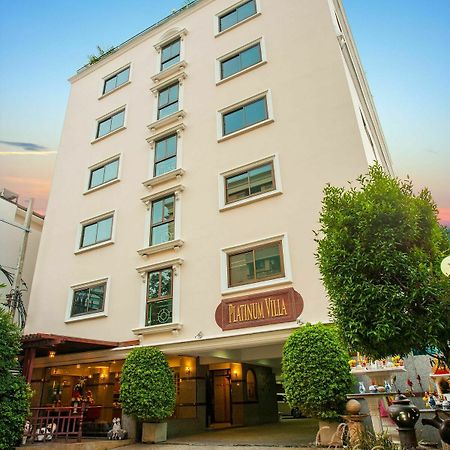 Platinum Villa Bangkok Exterior photo